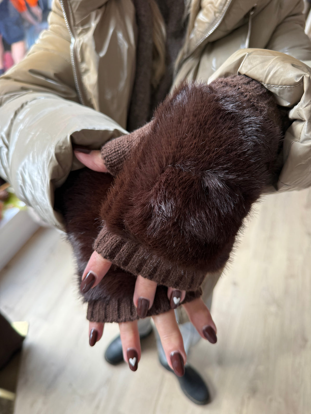 Chocolate Brown Faux Fur Trim Fingerless Gloves